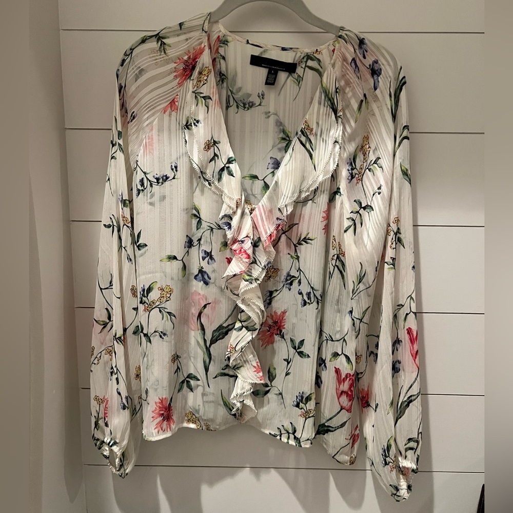 White House Black Marker Floral Long Sleeve Top